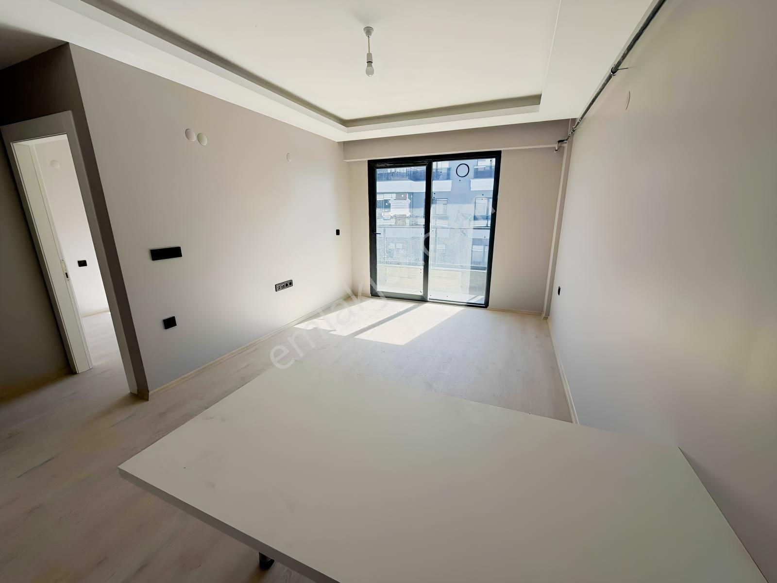 Ersin Çağlar'dan Satılık Lüks 1+1 Site Daire — fotoğraf 10
