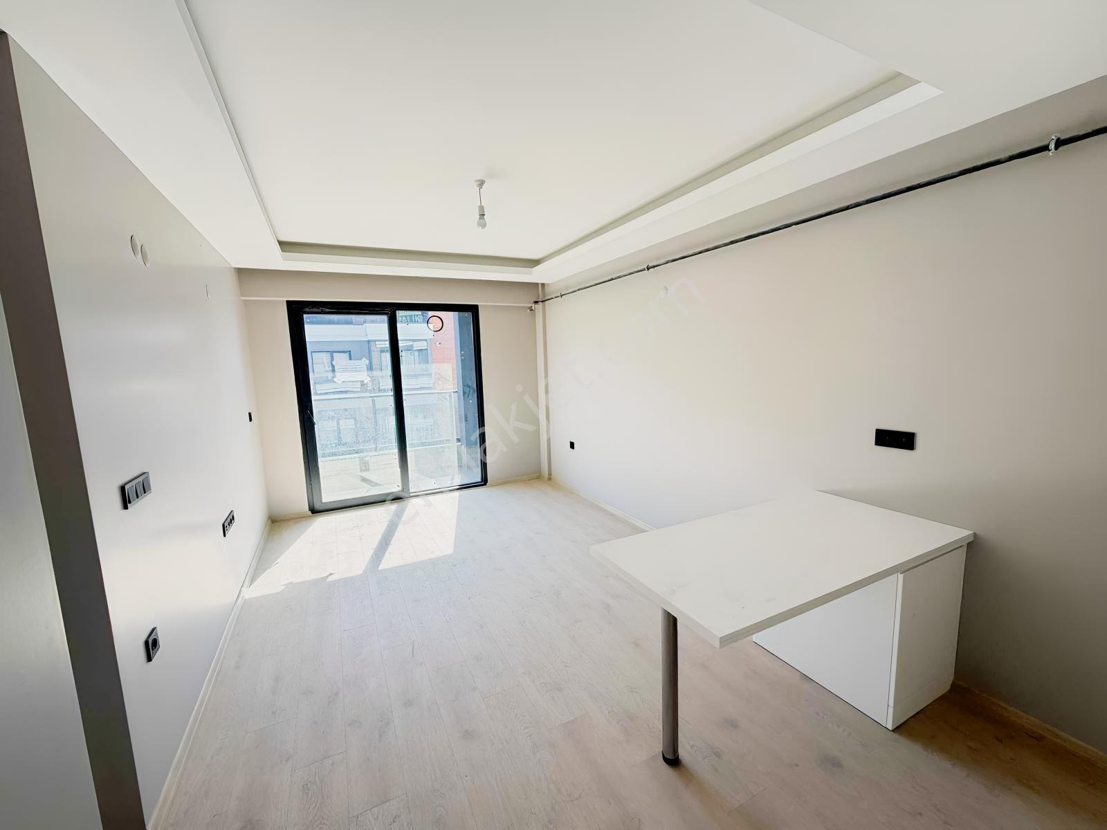 Ersin Çağlar'dan Satılık Lüks 1+1 Site Daire — fotoğraf 11
