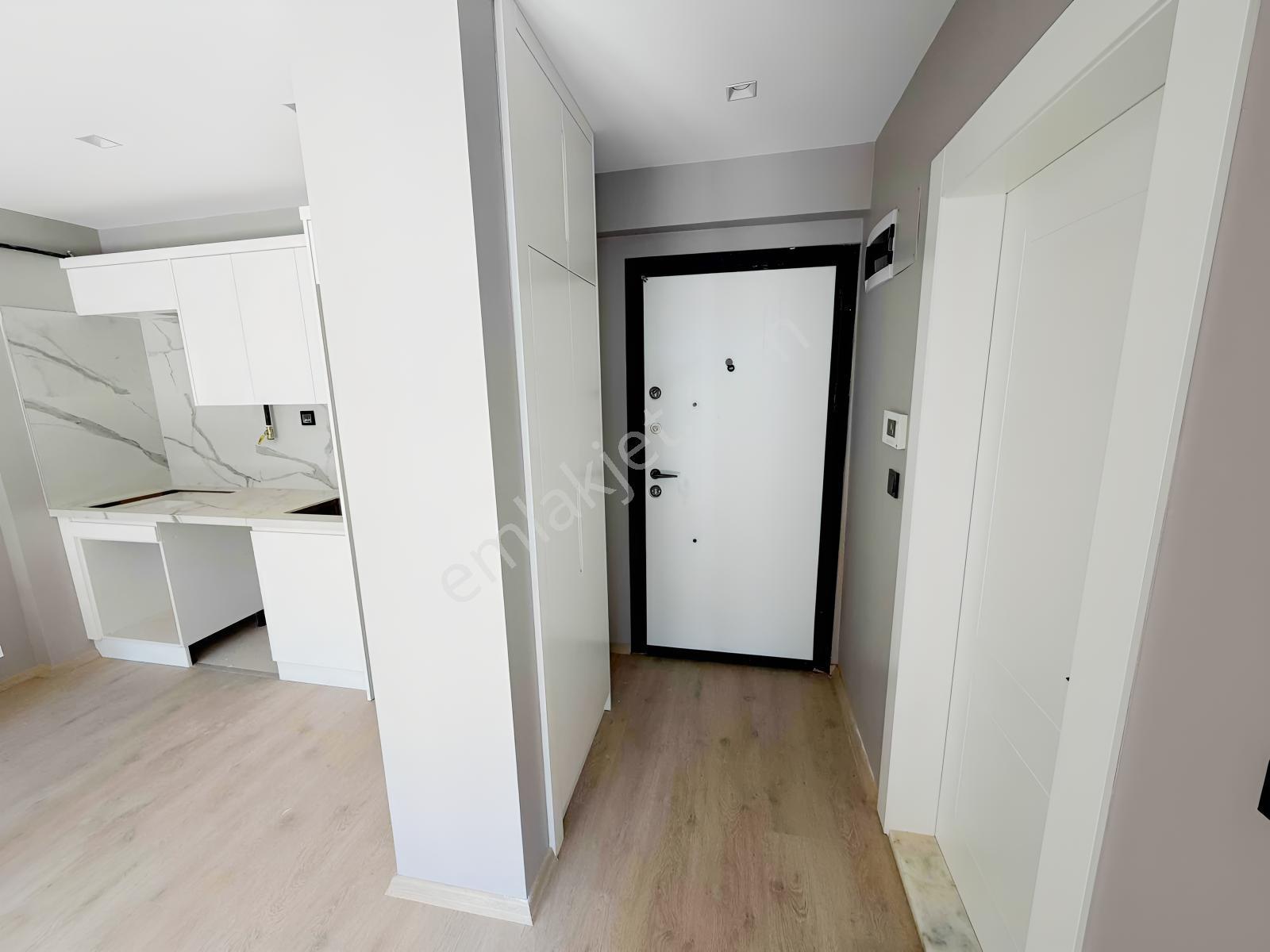 Ersin Çağlar'dan Satılık Lüks 1+1 Site Daire — fotoğraf 12
