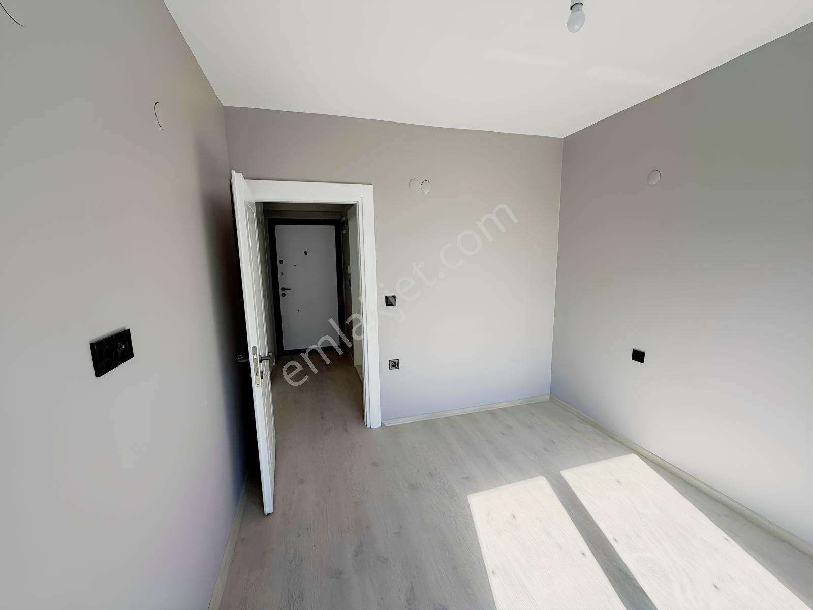 Ersin Çağlar'dan Satılık Lüks 1+1 Site Daire — fotoğraf 16