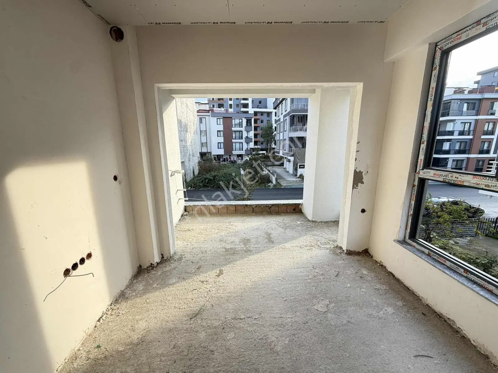 Ersin Çağlar'dan Havuzlu, Ön Cephe Köşe Satılık 1+1 Daire — fotoğraf 34