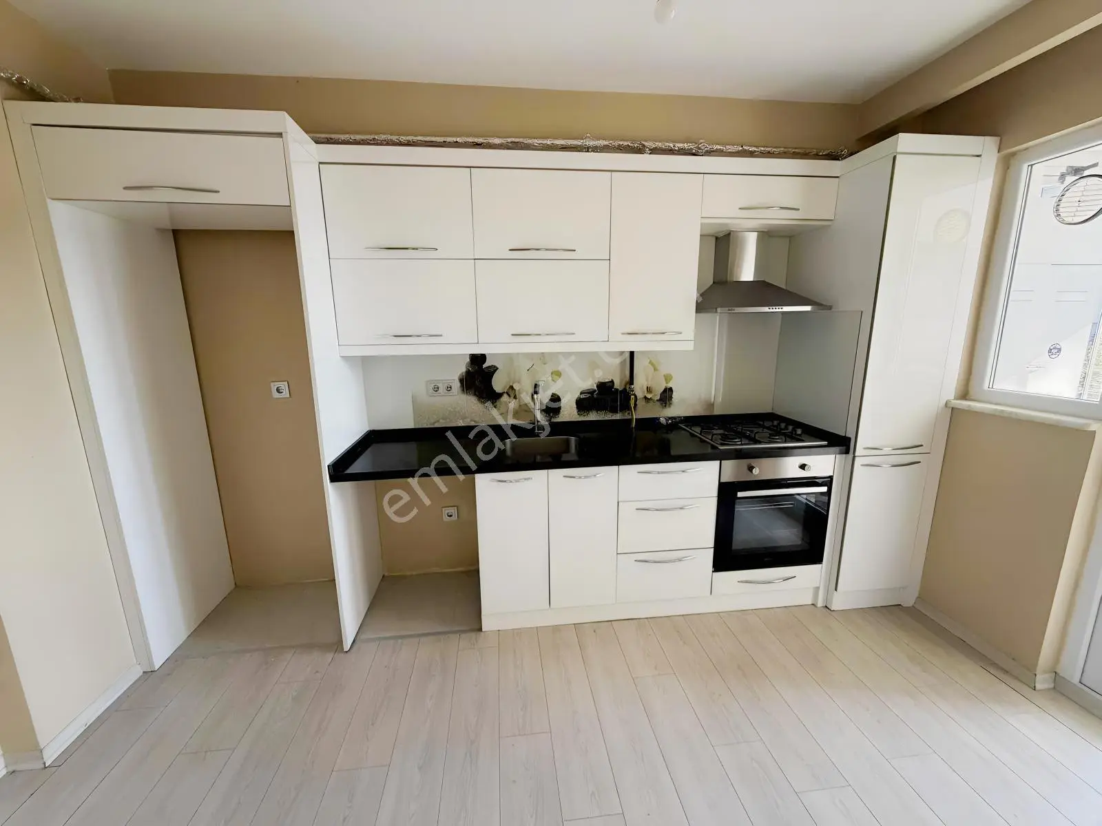 Ersin Çağlar'dan Eminevim Vb. Uygun Satılık 3+1 Site Daire — fotoğraf 13