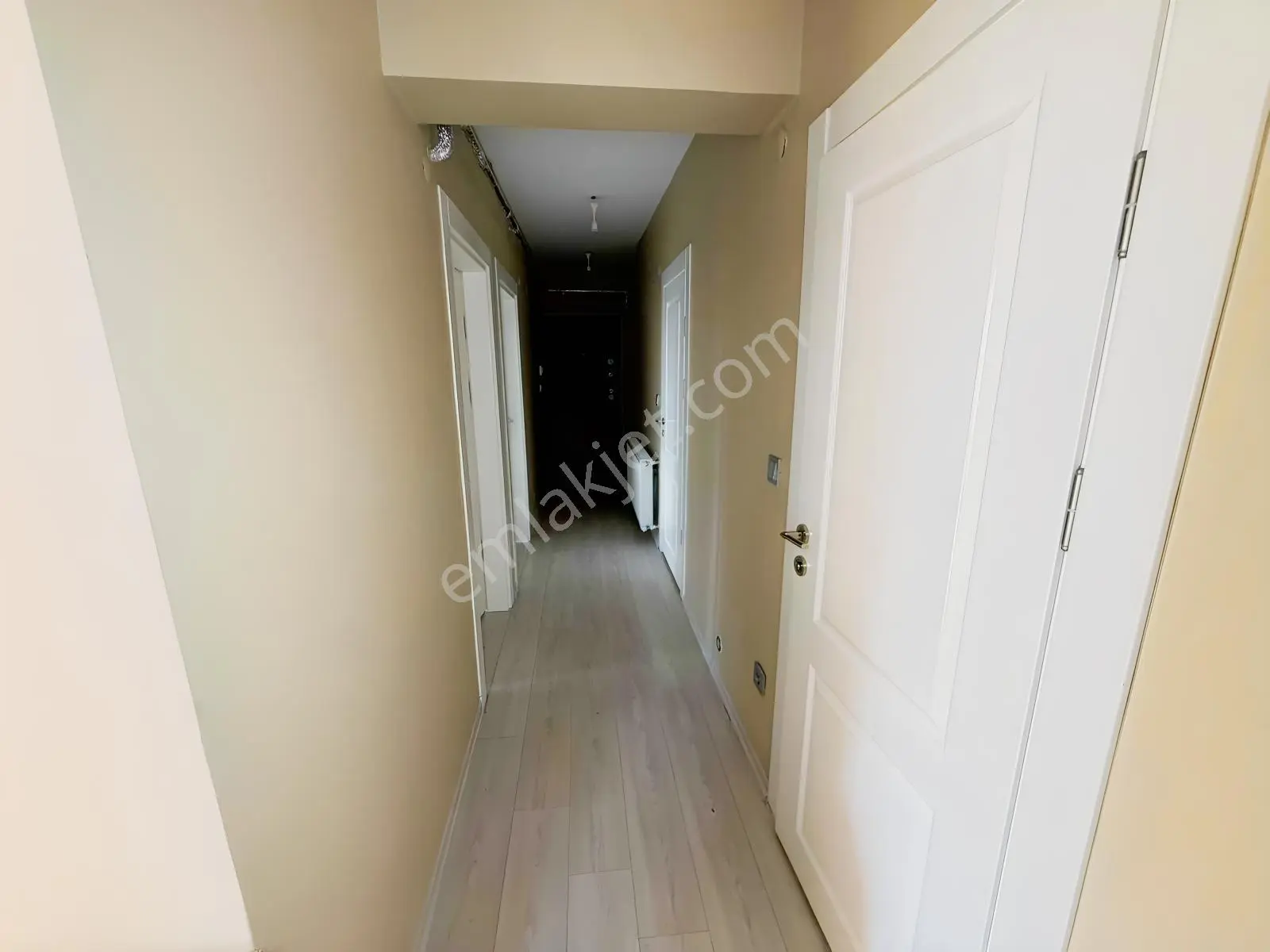 Ersin Çağlar'dan Eminevim Vb. Uygun Satılık 3+1 Site Daire — fotoğraf 17