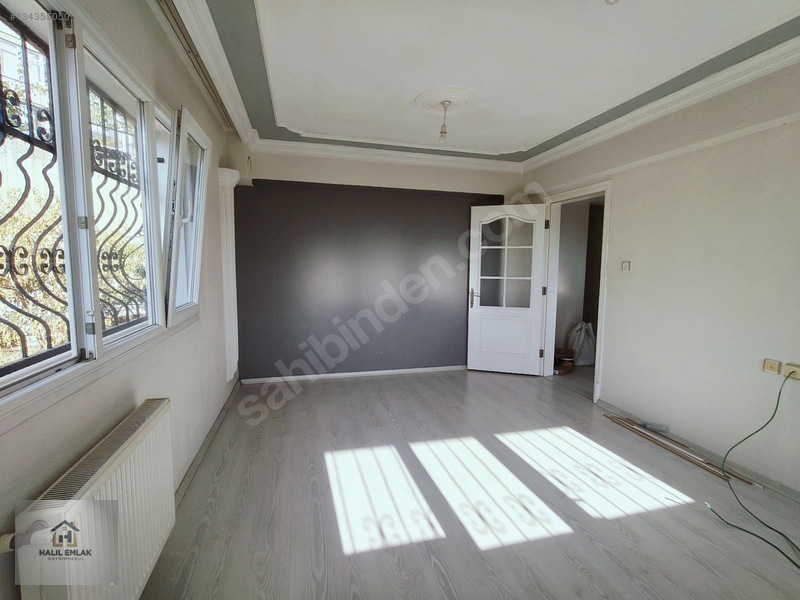 Halil Emlak'tan Boyalı Tertemiz 3+1 100 M2 30.000 Tl — fotoğraf 4