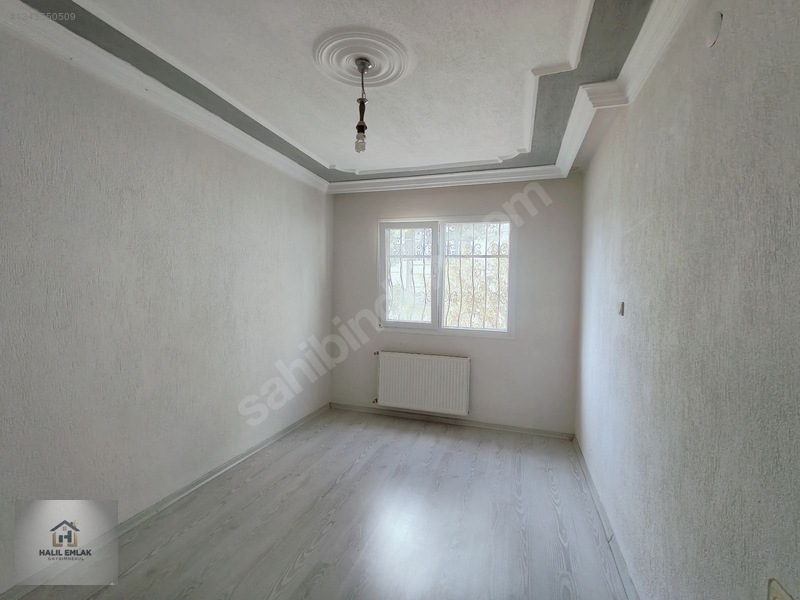 Halil Emlak'tan Boyalı Tertemiz 3+1 100 M2 30.000 Tl — fotoğraf 9