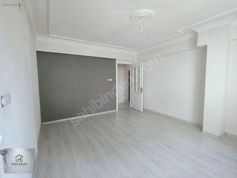 Halil Emlak'tan Boyalı Tertemiz 3+1 100 M2 30.000 Tl — fotoğraf 16