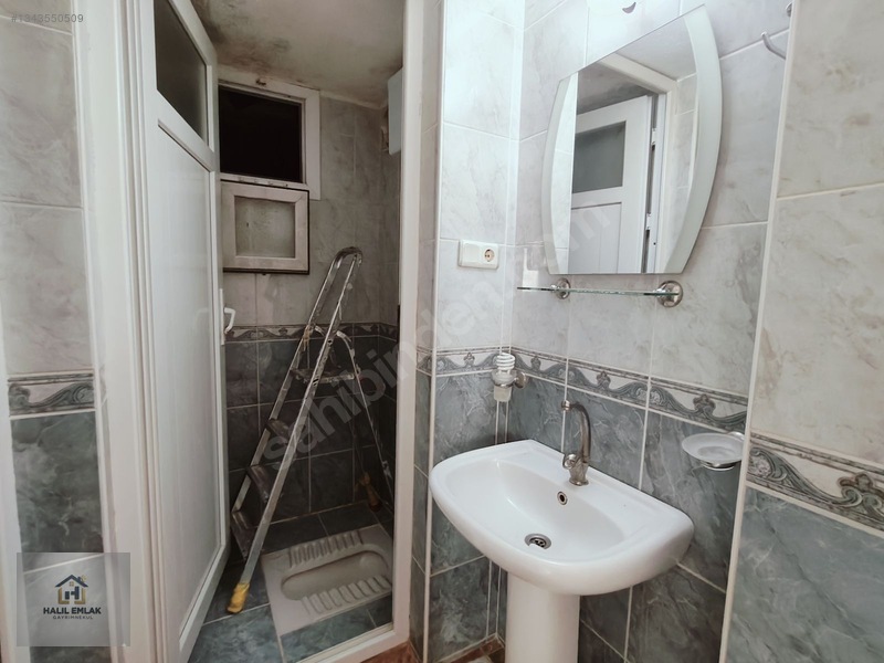 Halil Emlak'tan Boyalı Tertemiz 3+1 100 M2 30.000 Tl — fotoğraf 20