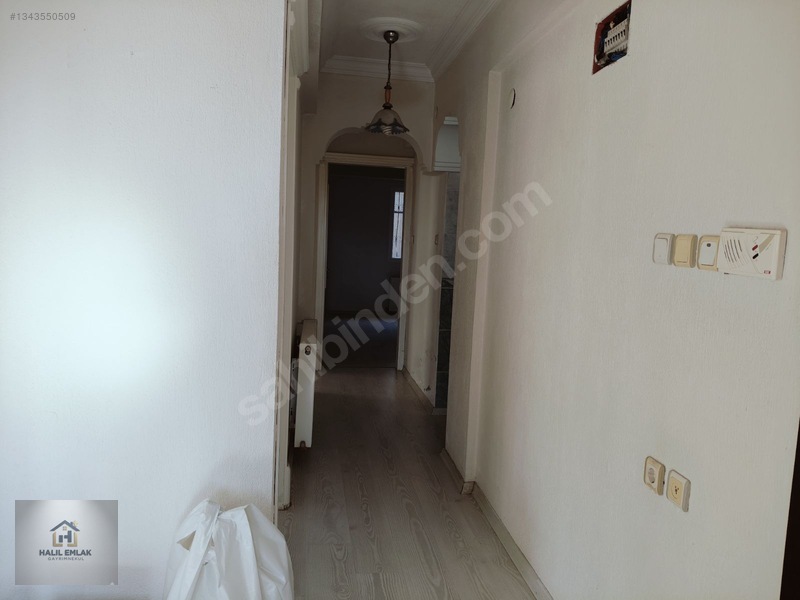 Halil Emlak'tan Boyalı Tertemiz 3+1 100 M2 30.000 Tl — fotoğraf 24