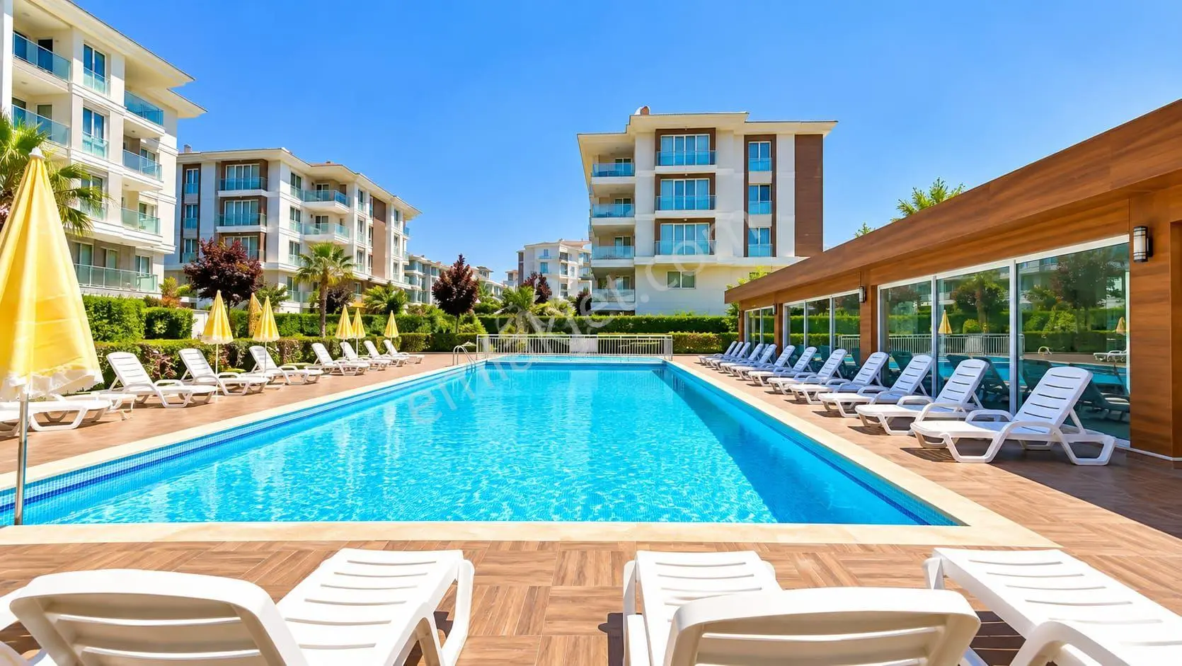 Uncalı’Nın En Prestijli Konsept Sitelerinden Birinde, Havuzlu, Geniş Ve Lüks 5+1...