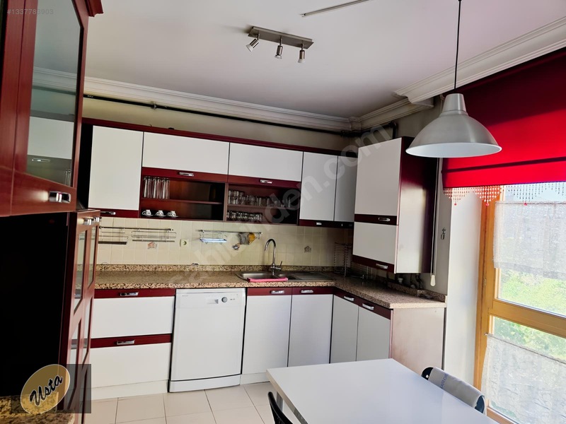 Çukurambar Yağmur Apartmanında 3 Balkonlu 200 M² Satılık 4+1 — fotoğraf 9