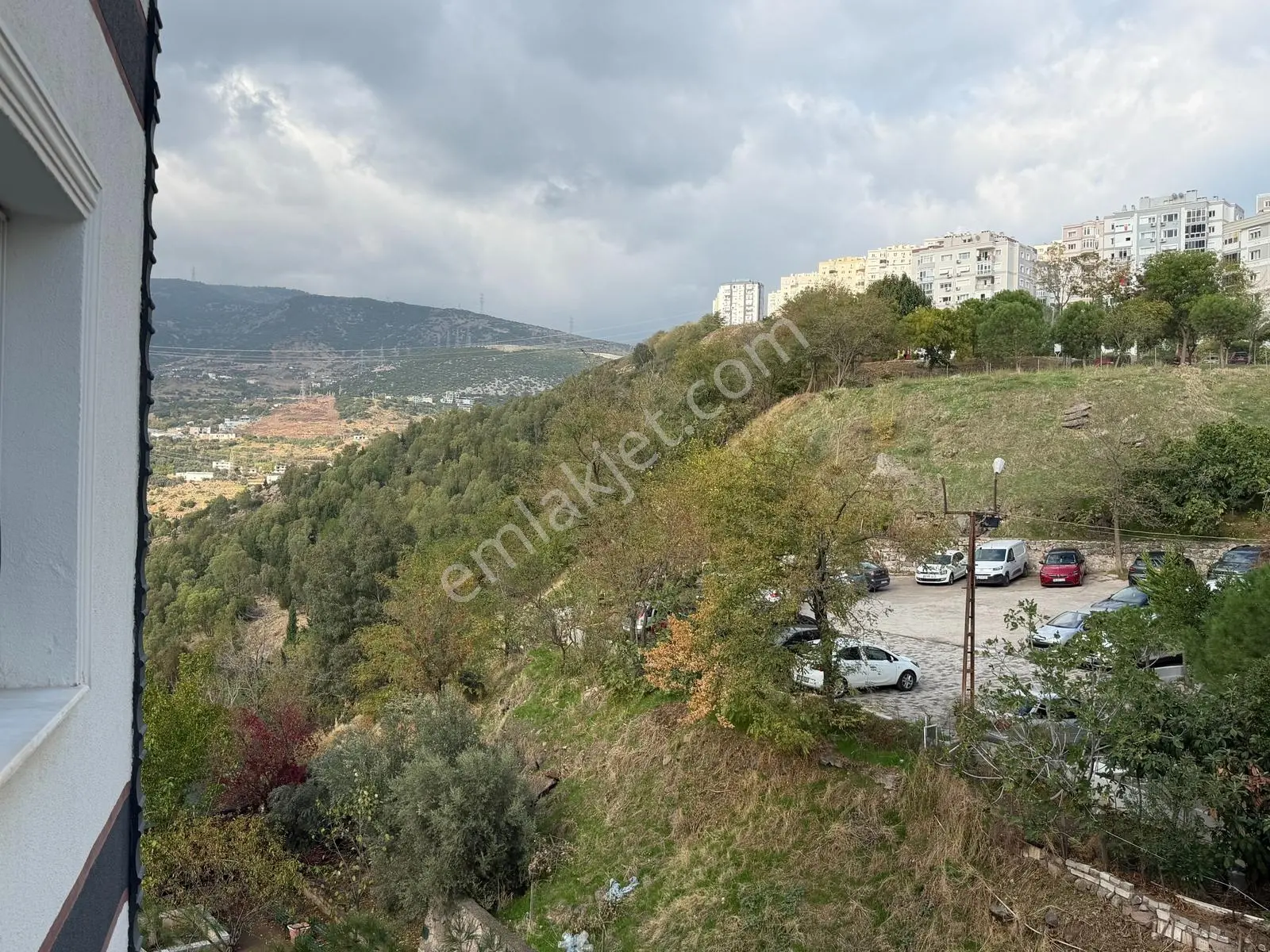 Bornova Evka 4 Mahallesi'nde Satılık 3+1 Daire Tadilatlı — fotoğraf 10