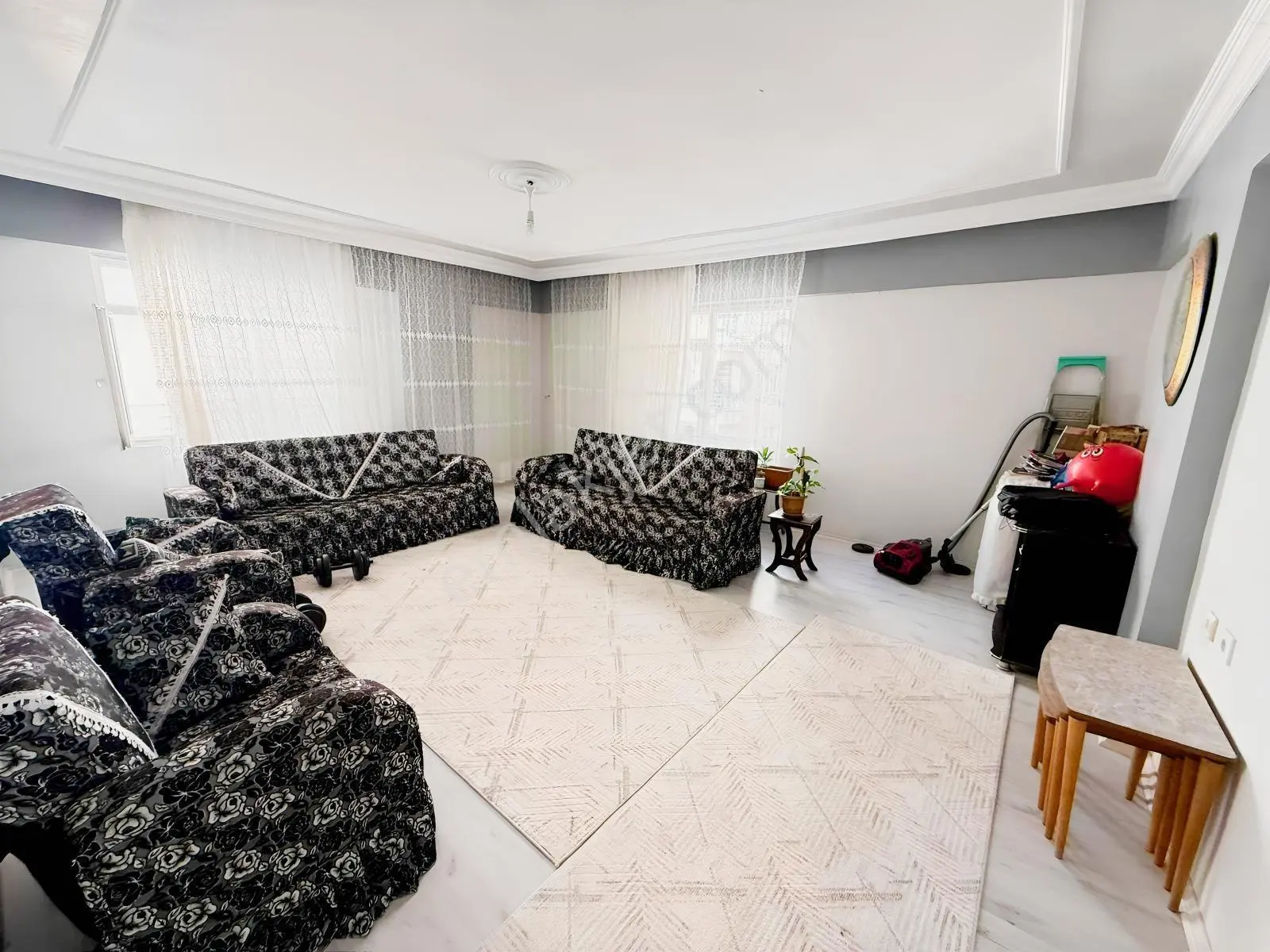 Tesislerde Acil Satılık 3+1 Daire — fotoğraf 7