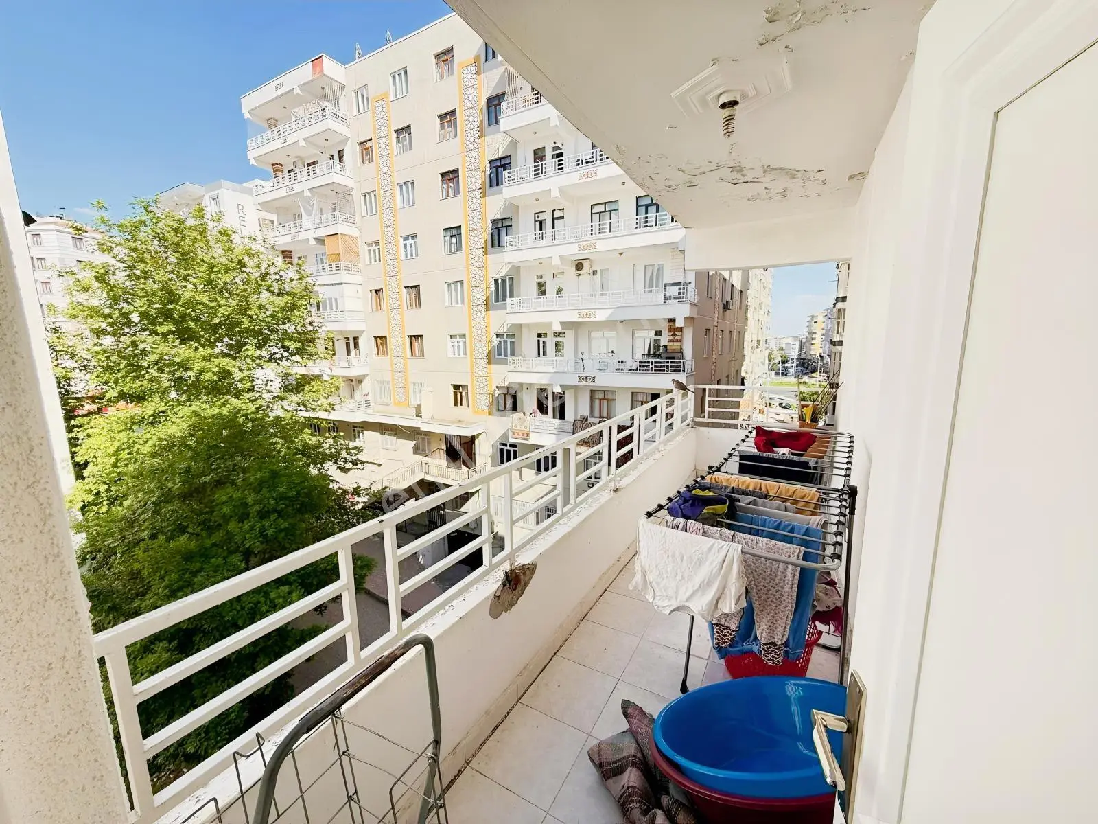 Tesislerde Acil Satılık 3+1 Daire — fotoğraf 9