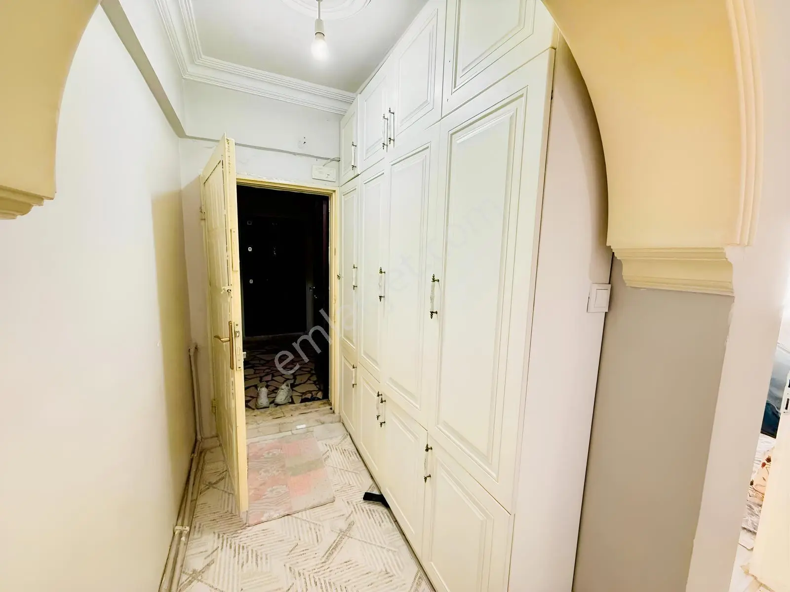 Tesislerde Acil Satılık 3+1 Daire — fotoğraf 17