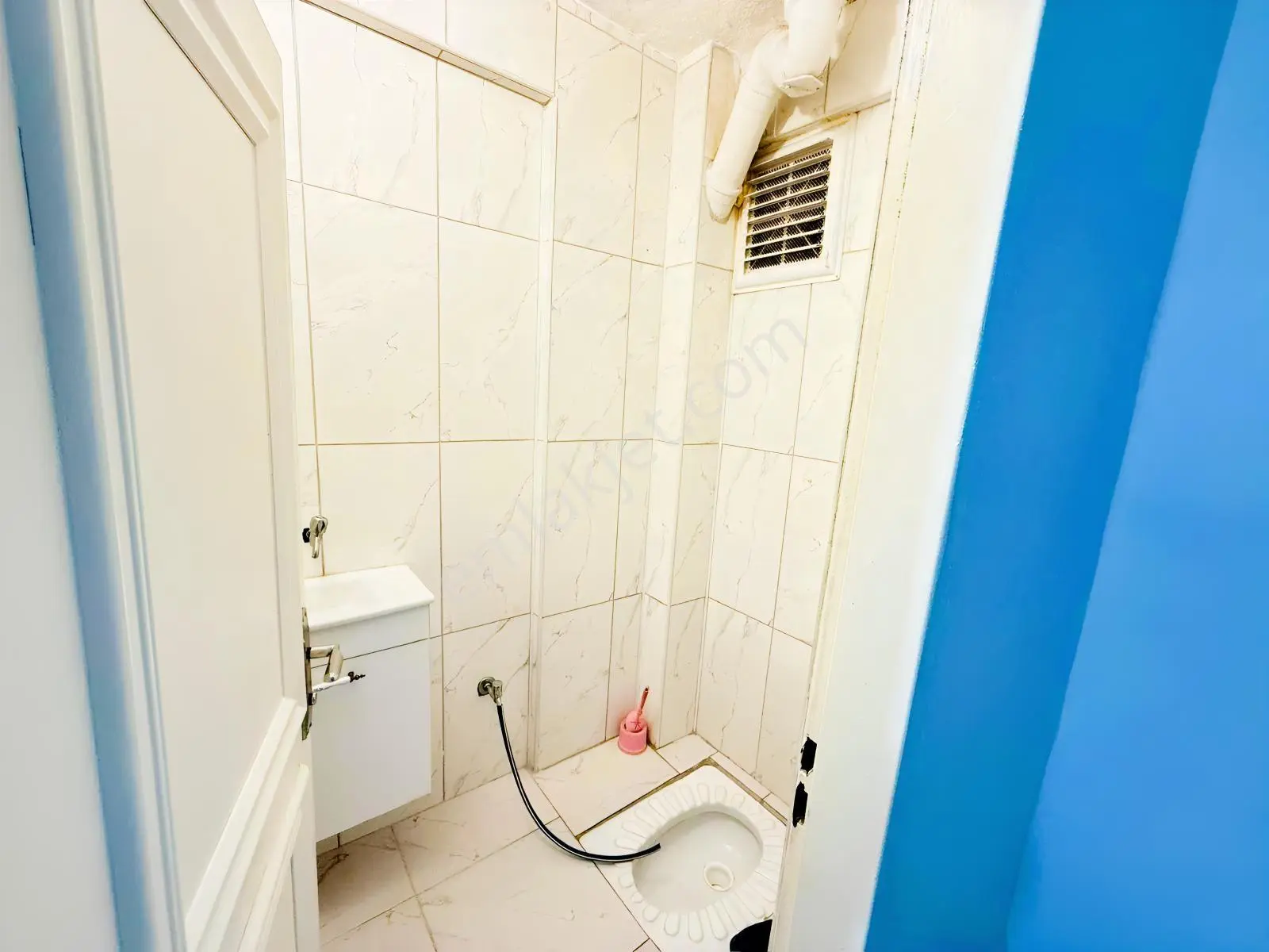 Tesislerde Acil Satılık 3+1 Daire — fotoğraf 19