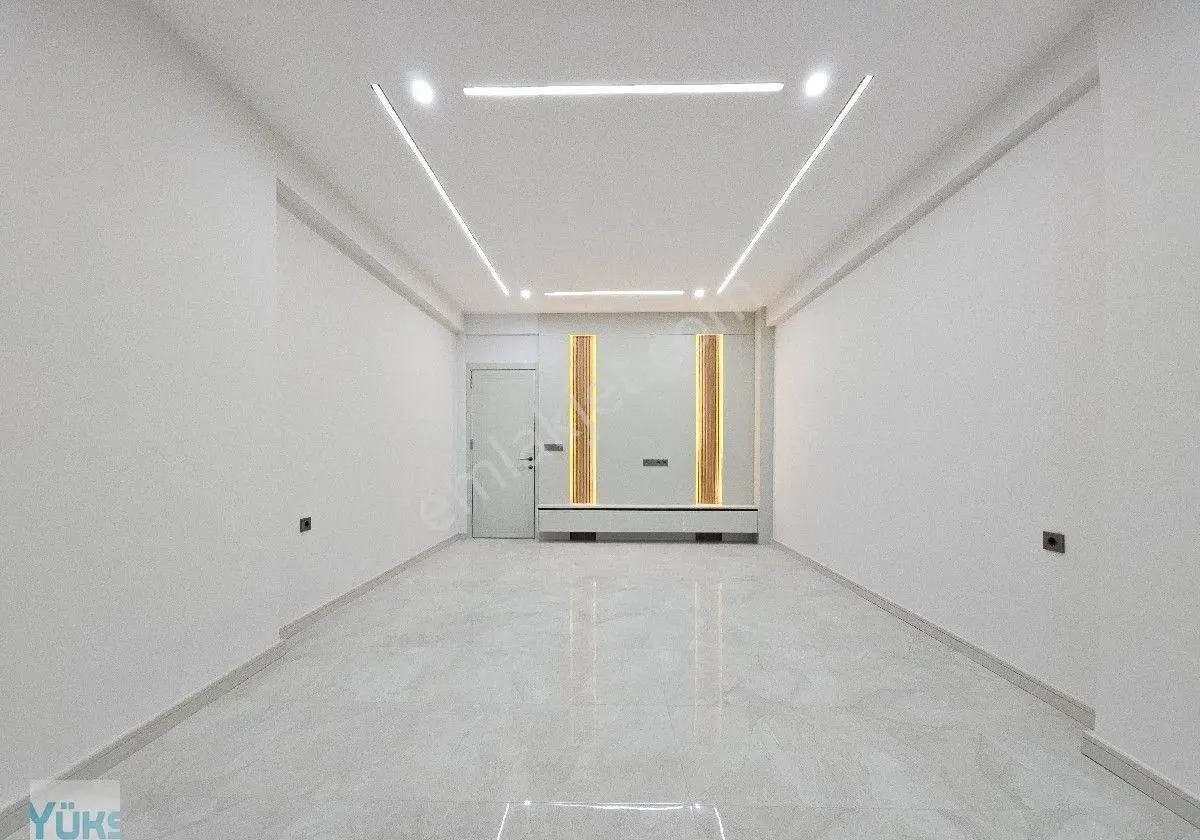 Denizli Şemikler Mahallesinde Ebeveyn Banyolu 3+1 Satılık Arakat Daireler