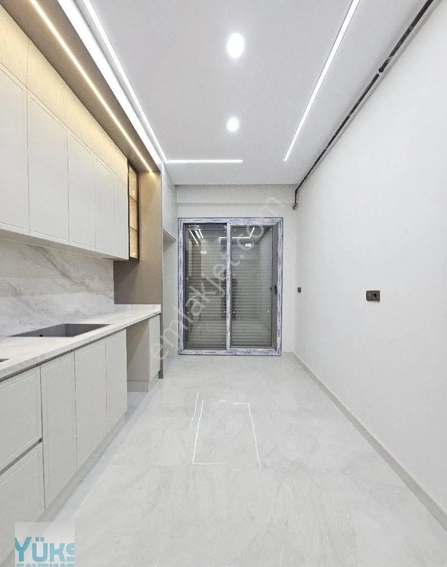 Denizli Şemikler Mahallesinde Ebeveyn Banyolu 3+1 Satılık Arakat Daireler — fotoğraf 3