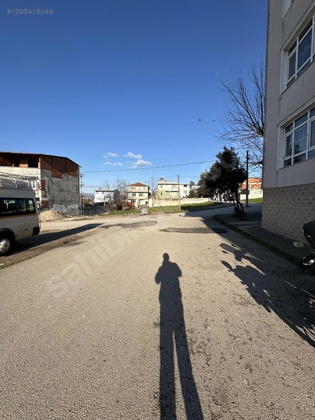 Karacabey Saadet Mahalesinde Eşyalı Kiralık Daire — fotoğraf 2