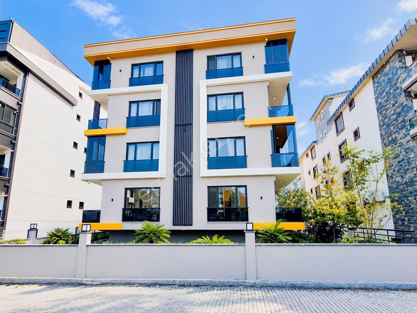 Turyap'Tan;Çiftlikköy Sahil Mah'De, Ultra Lux, Sahile Yakın, 3+1