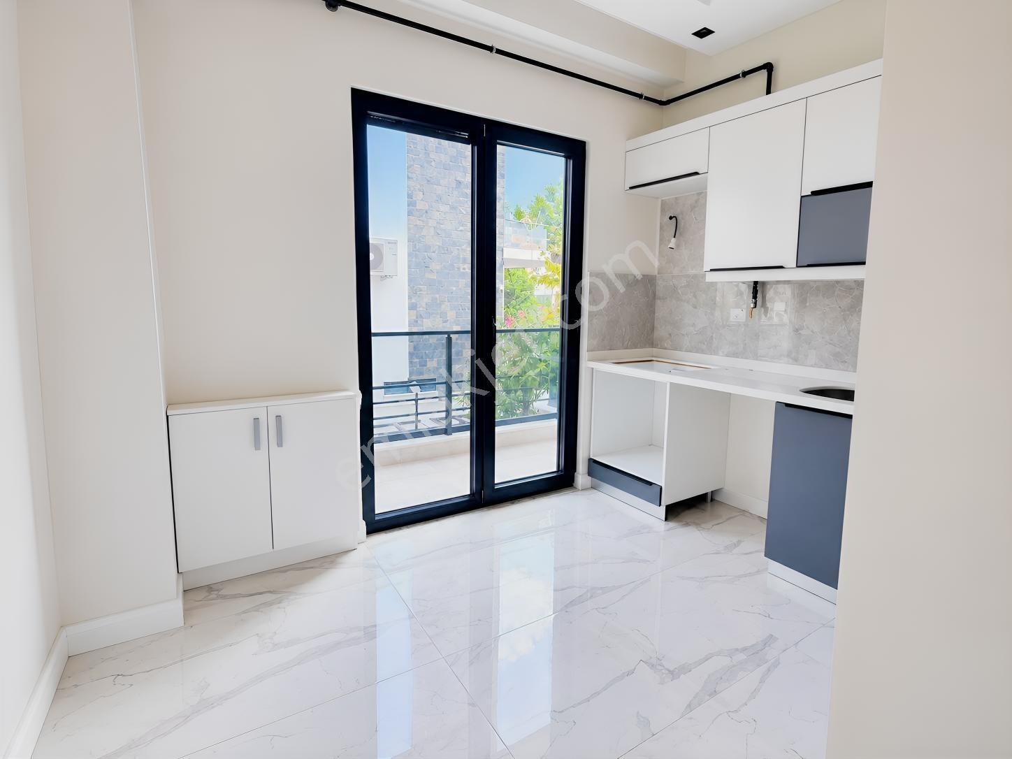Turyap'tan;çiftlikköy Sahil Mah'de, Ultra Lux, Sahile Yakın, 3+1 — fotoğraf 13