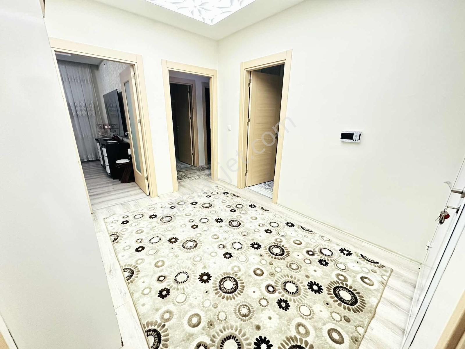 Enes Acur'dan Hamzaoğlu Mah. 3+1 8 Yıllık Geniş Satılık Daire — fotoğraf 20