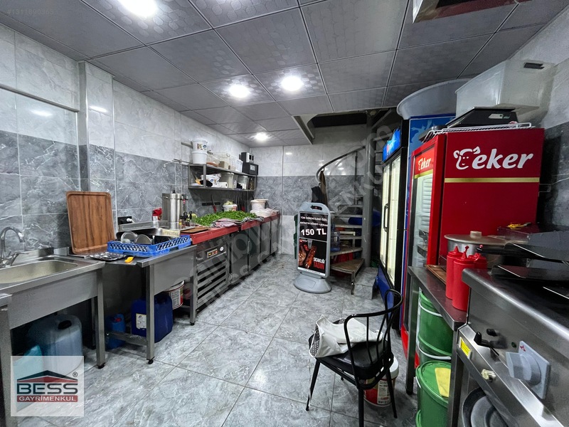 Bess'den Prf.yılmaz Büyükerşen Bulv.üzeri Devren Kiralık İş Yeri — fotoğraf 10