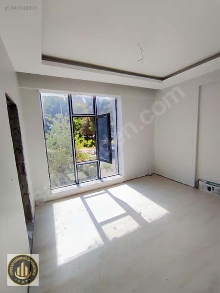Memorial Civarında 3+1 Satılık Arakat Daire — fotoğraf 2