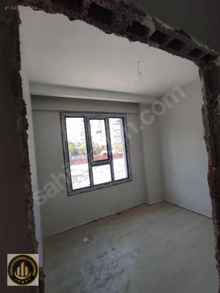Memorial Civarında 3+1 Satılık Arakat Daire — fotoğraf 5