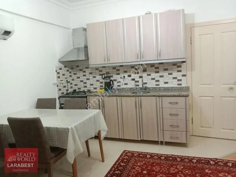 Yalı Caddesinde Ferah, Kullanışlı 3+1 Yüksek Giriş Ters Dubleks — fotoğraf 6