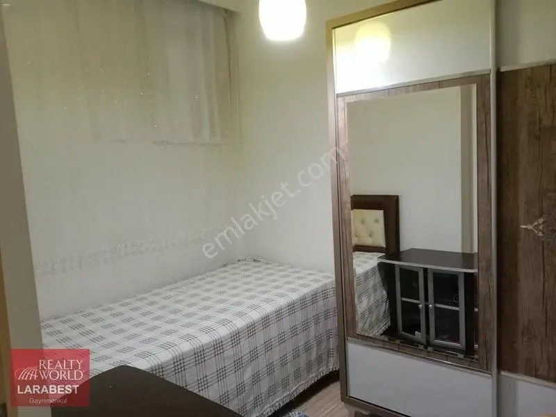 Yalı Caddesinde Ferah, Kullanışlı 3+1 Yüksek Giriş Ters Dubleks — fotoğraf 26