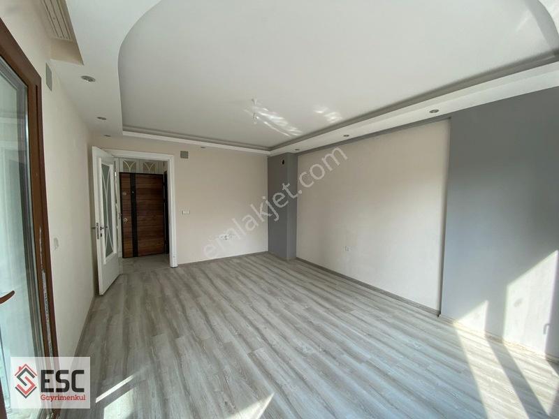 Esc'den Akdeniz Mah'de Cepheleri Açık 3+1 Fırsat Daire Esc1774 — fotoğraf 3