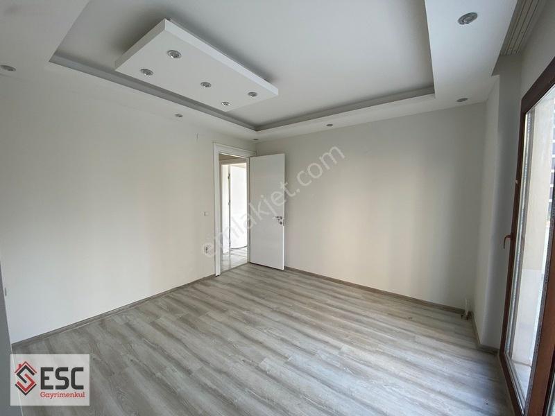Esc'den Akdeniz Mah'de Cepheleri Açık 3+1 Fırsat Daire Esc1774 — fotoğraf 22