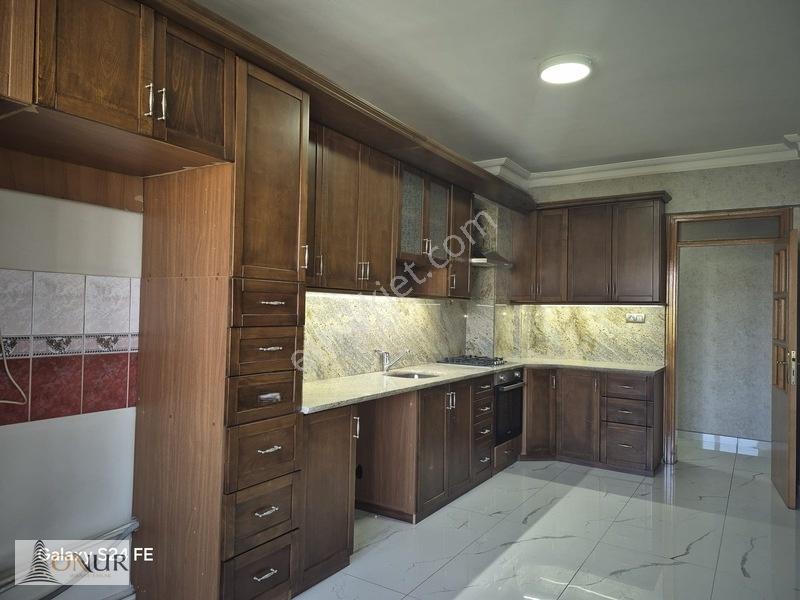 Onur Emlak Alavardı Mah. Site İçi 5+2 Satılık Dubleks Daire — fotoğraf 3