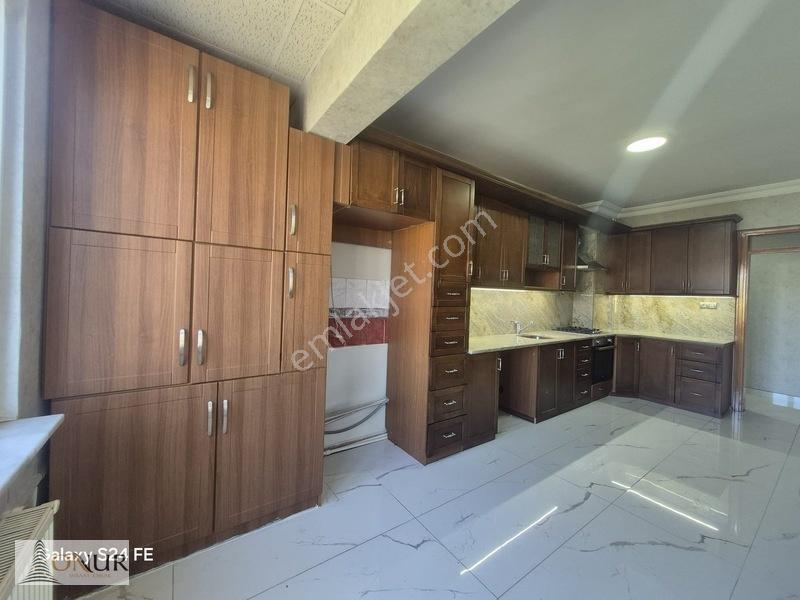Onur Emlak Alavardı Mah. Site İçi 5+2 Satılık Dubleks Daire — fotoğraf 4