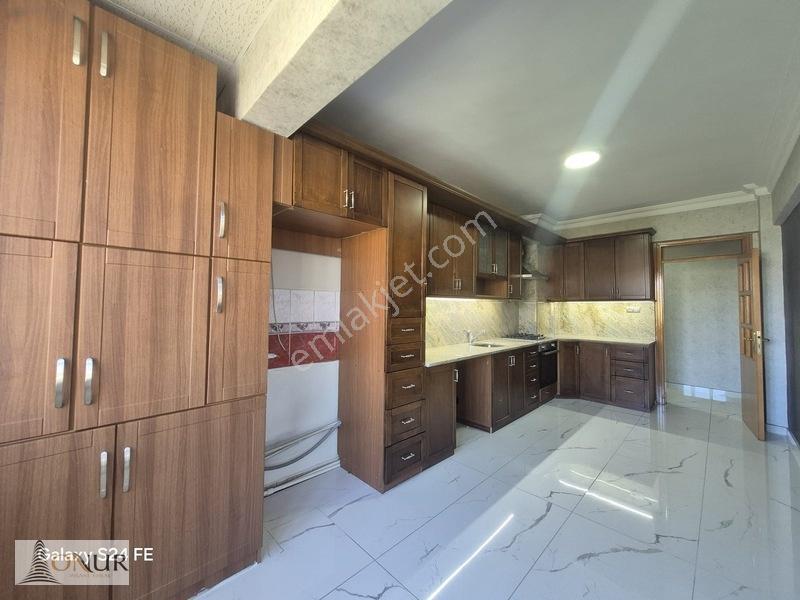 Onur Emlak Alavardı Mah. Site İçi 5+2 Satılık Dubleks Daire — fotoğraf 13