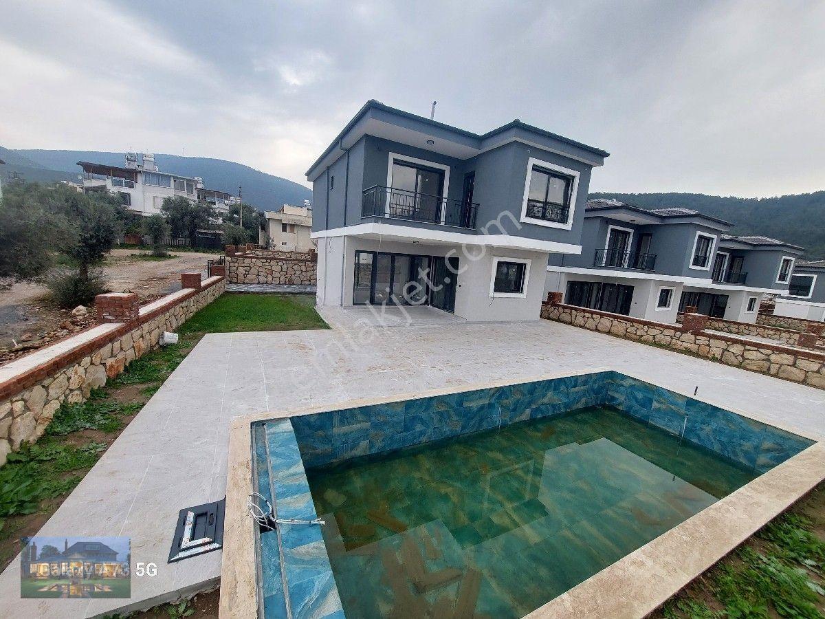 Didim Akbük'Te Satılık Tam Müstakil Villa