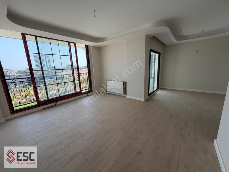 Esc'Den Eşsiz Bir Yaşam Tarzı Yatay Mimari 4+1 Daire Esc2406