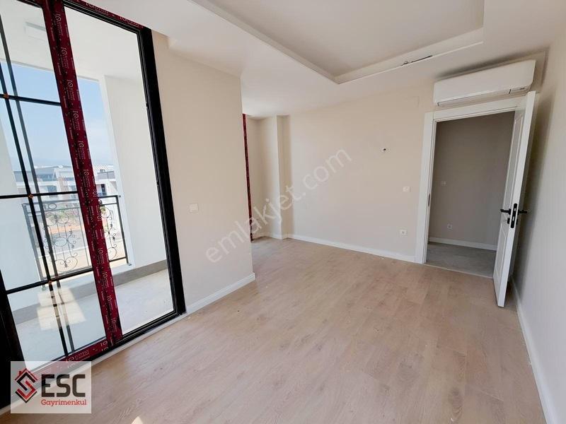 Esc'den Eşsiz Bir Yaşam Tarzı Yatay Mimari 4+1 Daire Esc2406 — fotoğraf 21