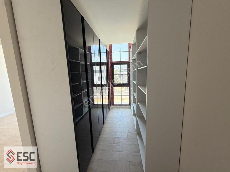 Esc'den Eşsiz Bir Yaşam Tarzı Yatay Mimari 4+1 Daire Esc2406 — fotoğraf 29