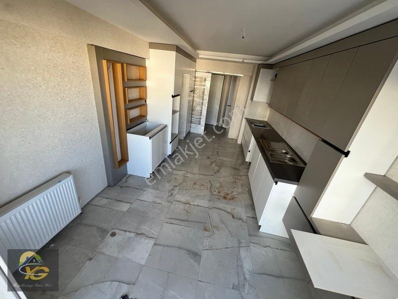 Sincan Törekent 6.arakat Sıfır Giyinme Odalı 4+1 Satılık Daire — fotoğraf 5