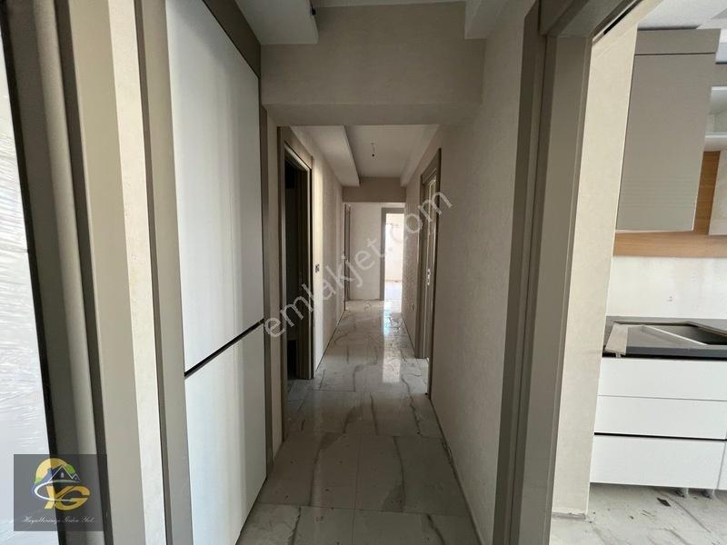 Sincan Törekent 6.arakat Sıfır Giyinme Odalı 4+1 Satılık Daire — fotoğraf 19