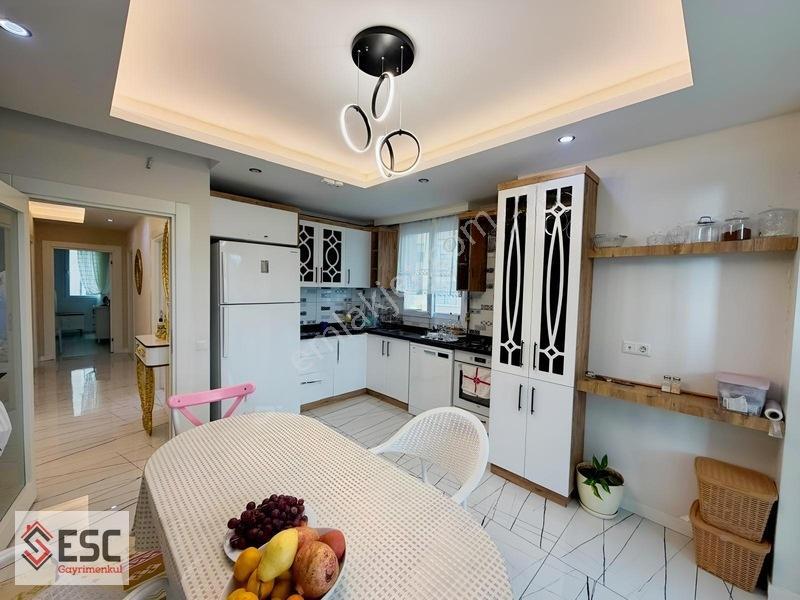 Esc'den Akdeniz Mh'de B.mutfak-havuzlu 3+1 Satılık Daire Esc2786 — fotoğraf 8