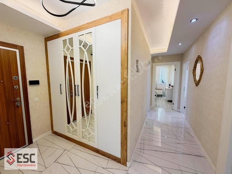 Esc'den Akdeniz Mh'de B.mutfak-havuzlu 3+1 Satılık Daire Esc2786 — fotoğraf 14