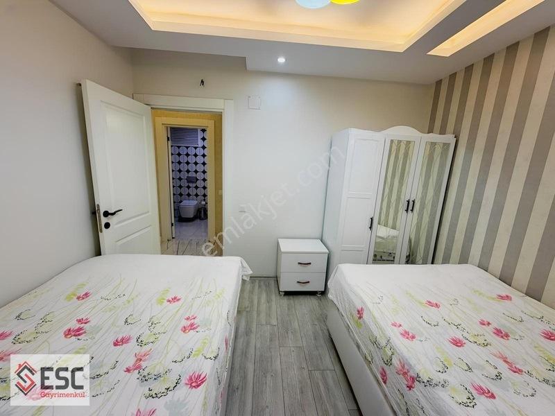 Esc'den Akdeniz Mh'de B.mutfak-havuzlu 3+1 Satılık Daire Esc2786 — fotoğraf 20