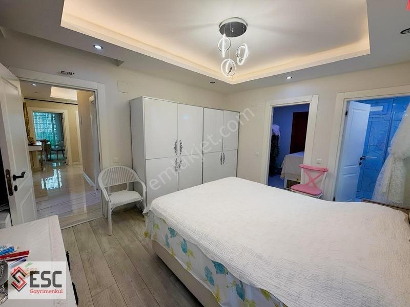Esc'den Akdeniz Mh'de B.mutfak-havuzlu 3+1 Satılık Daire Esc2786 — fotoğraf 24