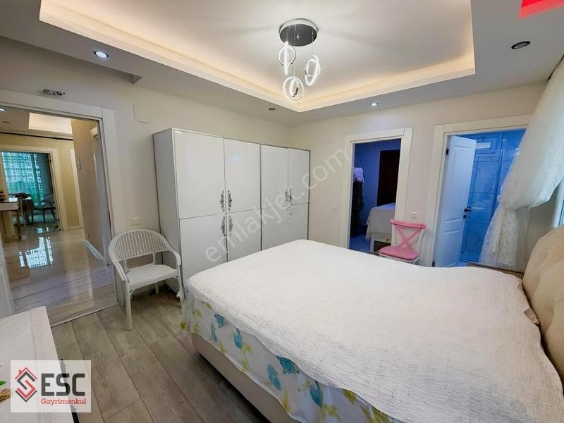 Esc'den Akdeniz Mh'de B.mutfak-havuzlu 3+1 Satılık Daire Esc2786 — fotoğraf 26