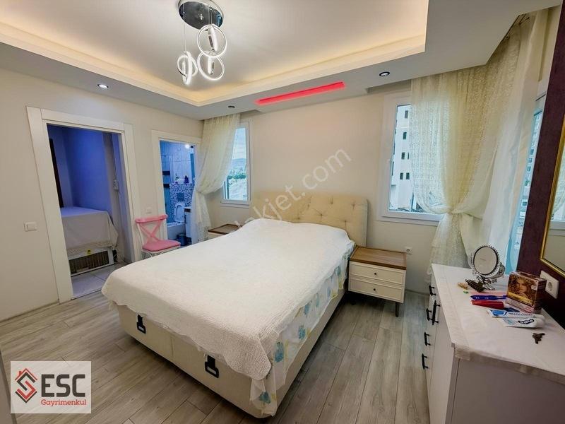 Esc'den Akdeniz Mh'de B.mutfak-havuzlu 3+1 Satılık Daire Esc2786 — fotoğraf 27