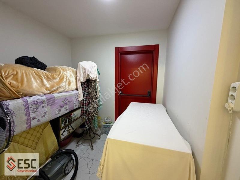 Esc'den Akdeniz Mh'de B.mutfak-havuzlu 3+1 Satılık Daire Esc2786 — fotoğraf 30
