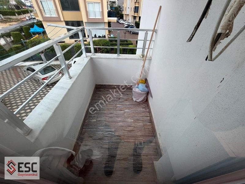 Esc'den Akdeniz Mh'de B.mutfak-havuzlu 3+1 Satılık Daire Esc2786 — fotoğraf 32