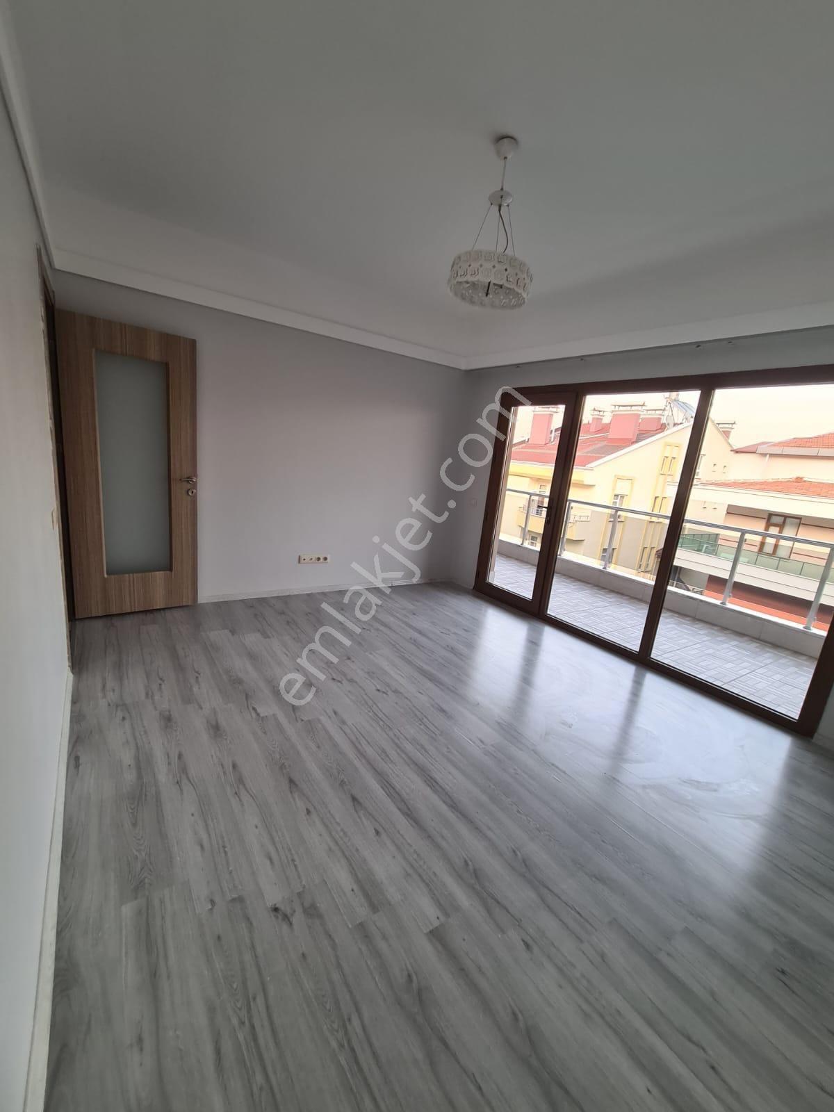 Meram Köyçeğizde Muhteşem Fırsat Satıllık 2+1 Lüks Site İçi Daire — fotoğraf 17